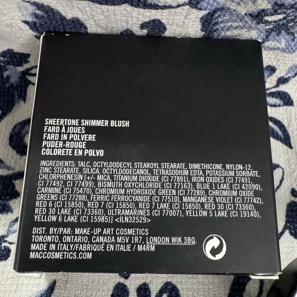 MAC Sheertone Shimmer Blush - Peachykeen - Full Size 0.21oz / 6g - NIB